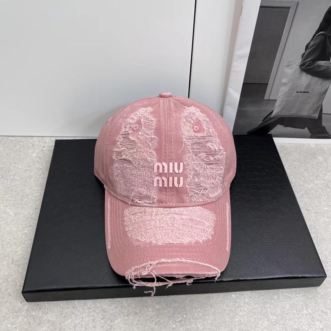 Miu Miu Caps